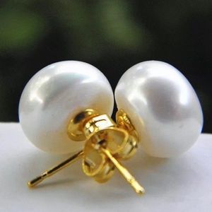 14K Gold Natural South Sea White Pearl Stud Earring